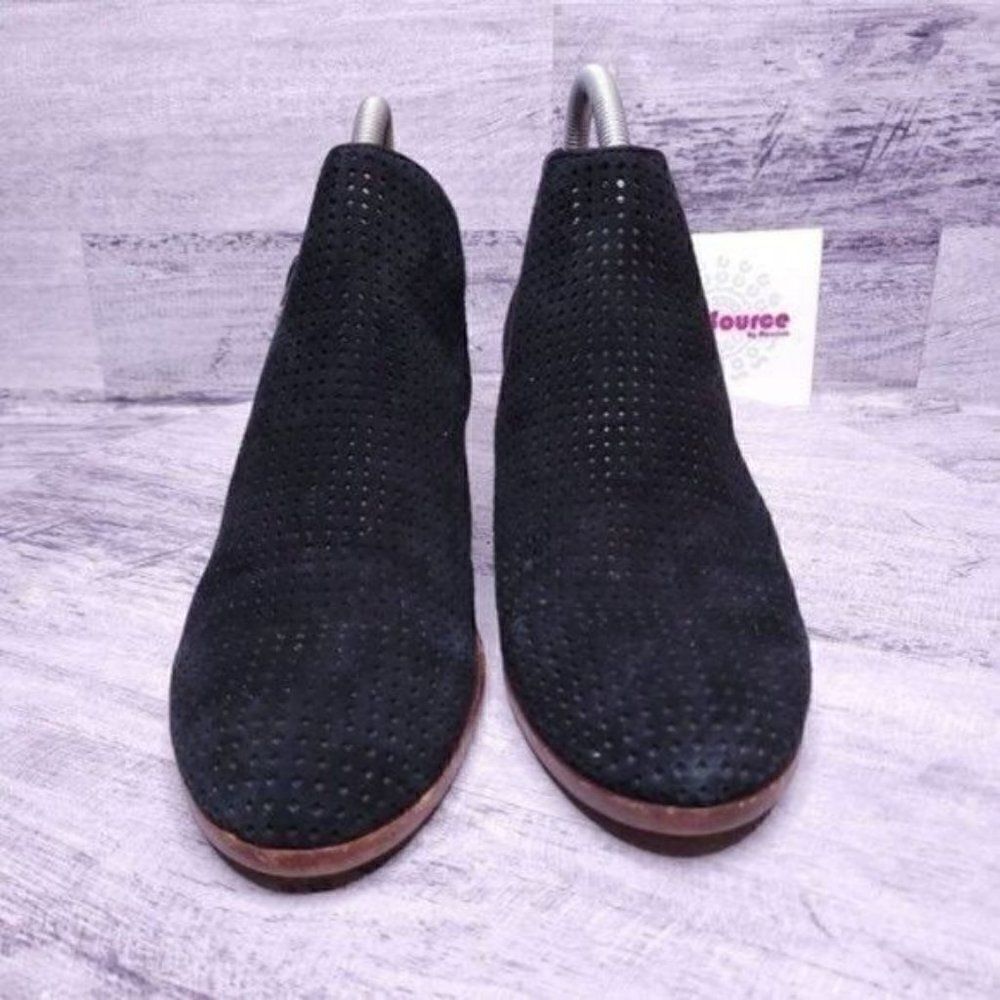 Sam Edelman Paula Suede Perforated Heeled Ankle Boot Black Women's sz 8 - Picture 2 of 8